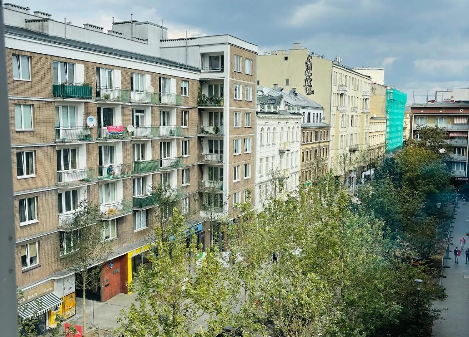 Coco Christina 1 Apartment Warsaw Poland